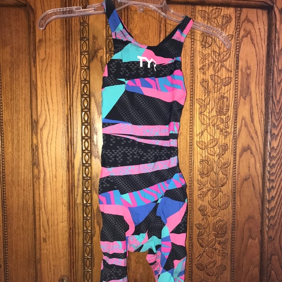 tyr tech suits womens
